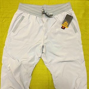 RBX crop pants size large NWT